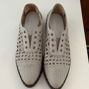 Freda Salvador Handwoven Leather Oxfords Size 8.5